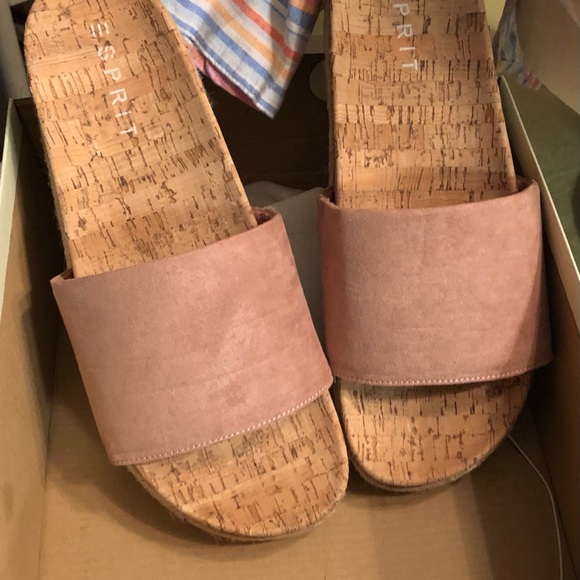 Rose color sandals - Picture 3 of 3